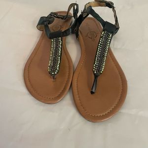 Size 4 Extremely Me black with 78 clear gems sandals